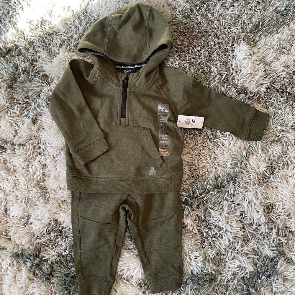 GAP Jogger Set